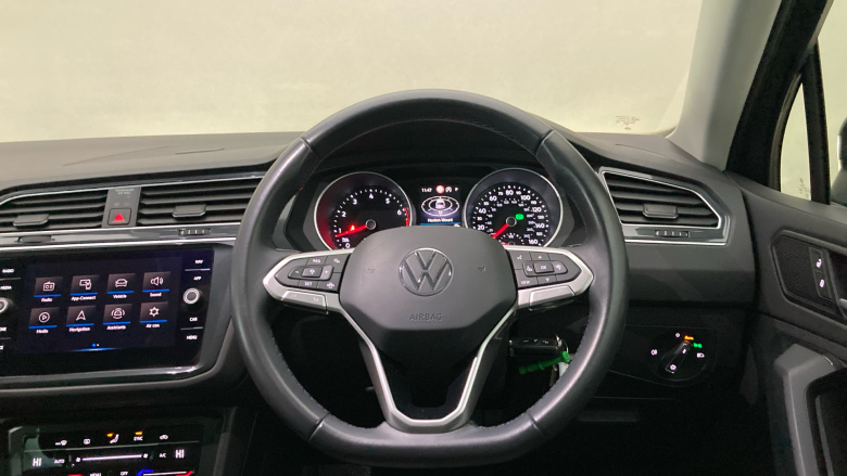 Volkswagen Tiguan 1.5 TSI 150 Life 5dr DSG Petrol Estate